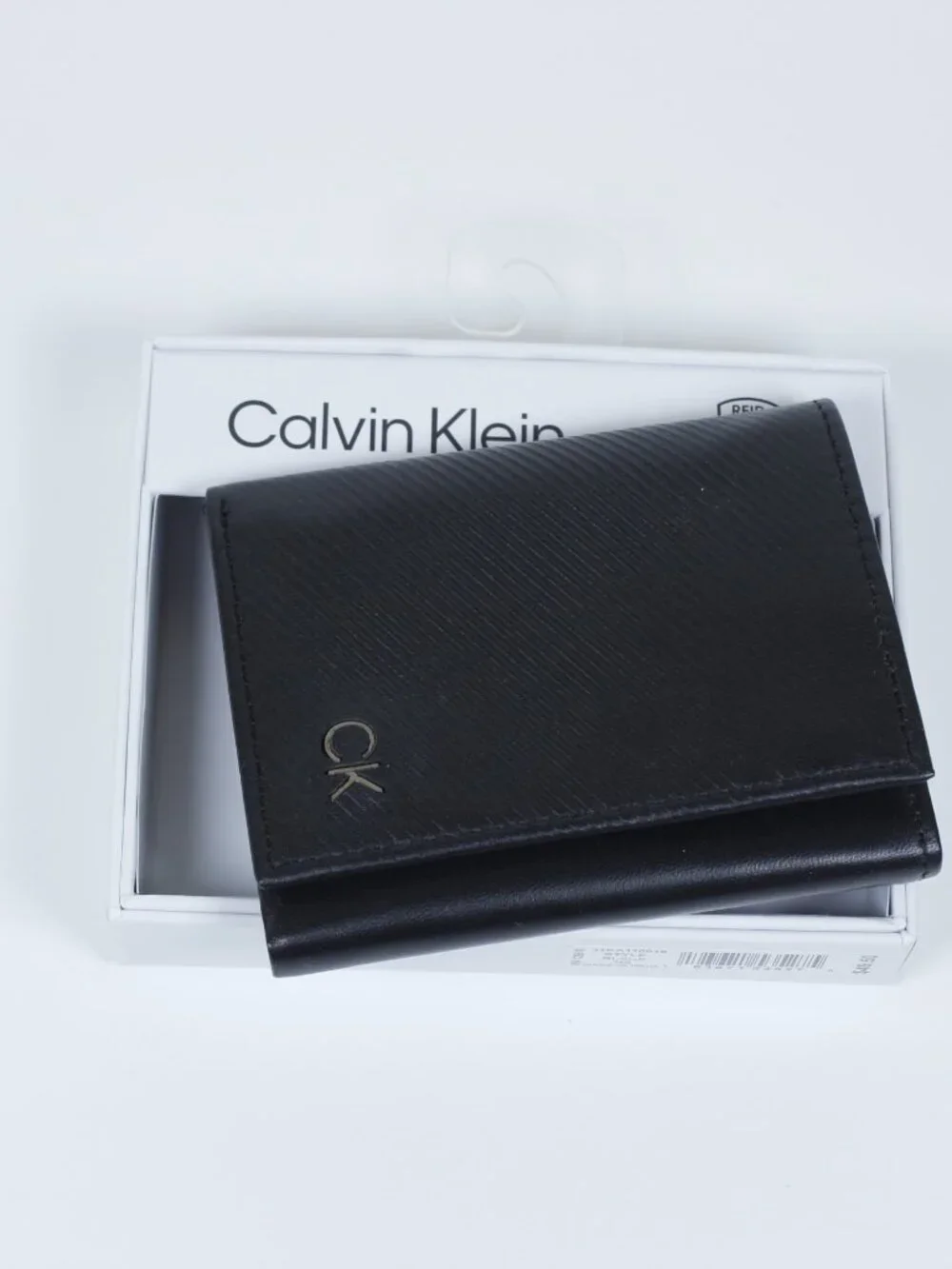 Calvin Klein Leather Wallet with RFID‎ Protection – New in Box